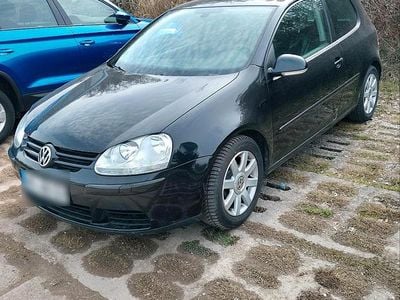 Gebraucht VW Golf V 102 PS (75 kW) 2005 Schwarz Kleinwagen