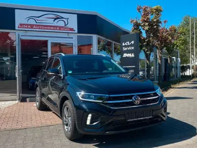 Gebraucht VW T-Roc R-line 150 PS (110 kW) 2023 Deep black perleffekt SUV