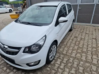Używany Opel Karl 75 KM (55 kW) 2016 Biały Hatchback