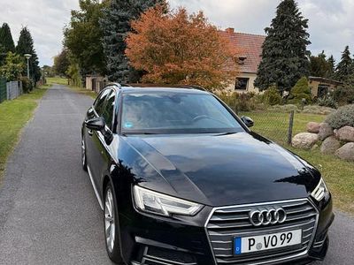 Schwarz Gebraucht 2016 Audi A4 Sport Kombi | 13.200 € (Fairer Preis)