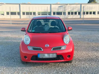 Usata Nissan Micra 65 CV (47 kW) 2010 Rosso Utilitaria