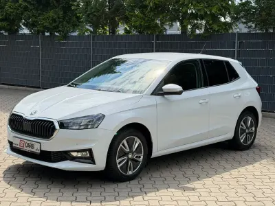 Gebraucht Skoda Fabia Style 150 PS (110 kW) 2023 Weiß Kleinwagen
