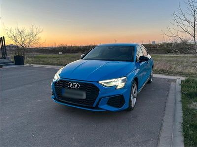 Używany Audi A3 S-Line 204 KM (150 kW) 2020 Niebieski Sedan/Limuzyna