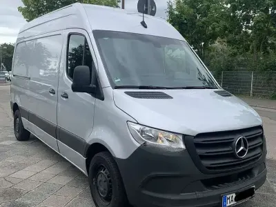 Gebraucht Mercedes Sprinter 143 PS (105 kW) 2020 Silber Van