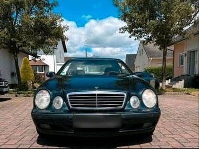 Gebraucht Mercedes CLK200 136 PS (100 kW) 1999 Schwarz Coupé