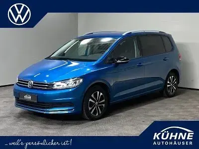 Gebraucht VW Touran IQ Drive 150 PS (110 kW) 2019 Blau Van / Kleinbus