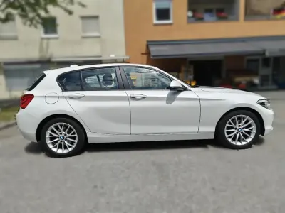 Gebraucht BMW 116 Sport Line 116 PS (85 kW) 2019 Weiß Kleinwagen