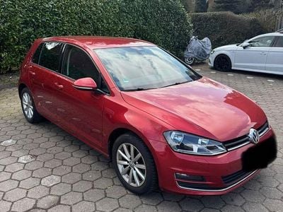 Gebraucht VW Golf VII Allstar 116 PS (85 kW) 2016 Rot Kombi