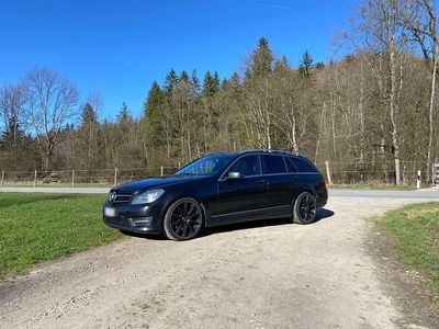 Gebraucht Mercedes C300 AMG 231 PS (169 kW) 2013 Schwarz Kombi