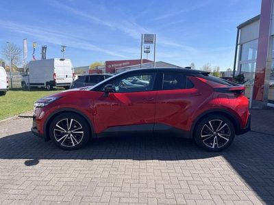 Usata Toyota C-HR Lounge 197 CV (144 kW) 2024 Rosso SUV