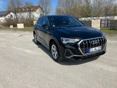 Gebraucht Audi Q3 S-Line 190 PS (139 kW) 2023 Schwarz SUV