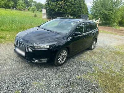 Gebraucht Ford Focus Business Edition 120 PS (88 kW) 2016 Schwarz Kombi