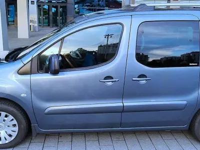 Gebraucht Citroën Berlingo 120 PS (88 kW) 2010 Grau Van / Kleinbus