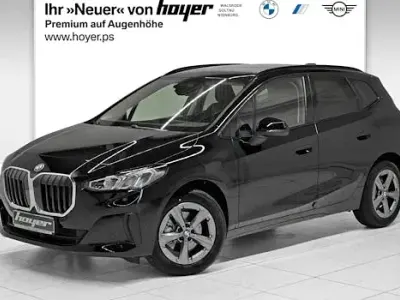 Neu BMW 218 Shadowline 136 PS (100 kW) 2025 Schwarz Kombi