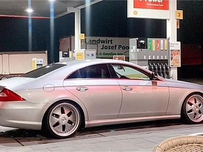 Gebraucht Mercedes CLS350 AMG 272 PS (200 kW) 2005 Silber Coupé