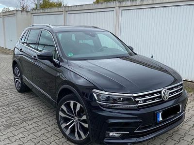 Schwarz Gebraucht 2018 VW Tiguan Highline SUV | 29.499 € (Teuer)