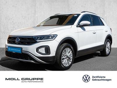 Second-hand VW T-Roc Life 150 CP (110 kW) 2023 Alb SUV