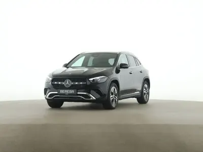 Gebraucht Mercedes GLA200 Progressive 150 PS (110 kW) 2026 Schwarz SUV