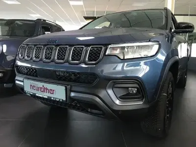 Gebraucht Jeep Compass Trailhawk 241 PS (177 kW) 2023 SUV