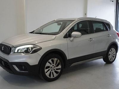 Usata Suzuki SX4 S-Cross Comfort 111 CV (81 kW) 2020 Argento SUV