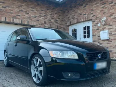 Gebraucht Volvo V50 179 PS (131 kW) 2008 Schwarz Kombi
