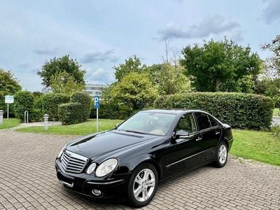 Mercedes E320