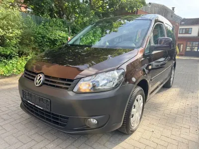 Gebraucht VW Caddy Trendline 86 PS (63 kW) 2011 Braun Van / Kleinbus