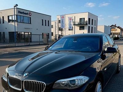 Gebraucht BMW 520 200 PS (147 kW) 2012 Schwarz Limousine