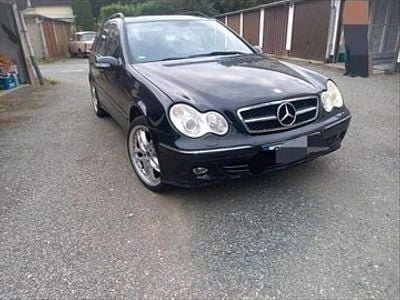 Mercedes C320