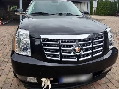 Second-hand Cadillac Escalade 337 CP (247 kW) 2013 Negru SUV
