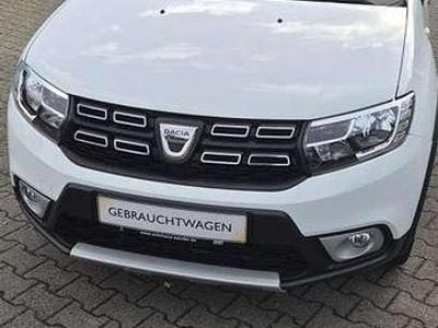 Gebraucht Dacia Sandero Prestige 90 PS (66 kW) 2020 Gletscherweiss Kleinwagen