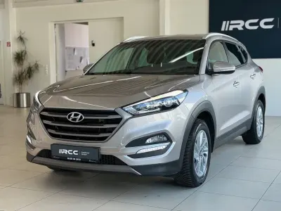 Gebraucht Hyundai Tucson Intro Edition 136 PS (100 kW) 2015 Weiß SUV