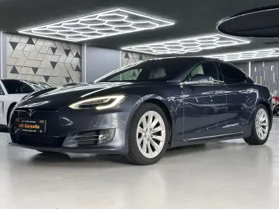 Gebraucht Tesla Model S 244 kW (332 PS) 2018 Grau Kleinwagen
