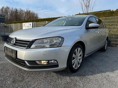 Gebraucht VW Passat Trendline 105 PS (77 kW) 2014 Silber Kombi