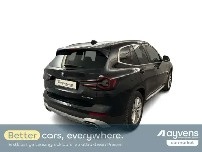 Gebraucht BMW X3 Sport Line 184 PS (135 kW) 2023 Black sapphire metallic SUV