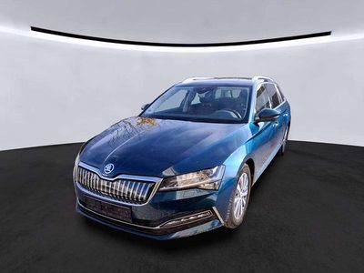 Gebraucht Skoda Superb Style 218 PS (160 kW) 2022 Lavablau metallic Kombi