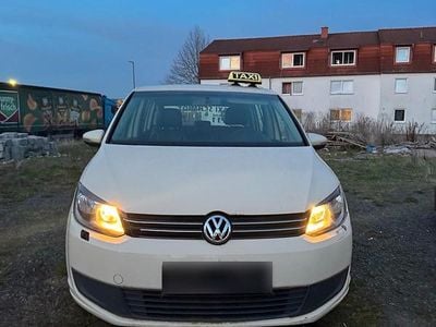 Second-hand VW Touran 150 CP (110 kW) 2014 Bej Monovolum