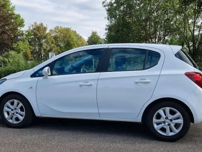 Gebraucht Opel Corsa Innovation 90 PS (66 kW) 2015 Weiß Kleinwagen