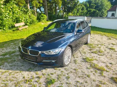 Gebraucht BMW 320 Luxury Line 184 PS (135 kW) 2014 Blau Kombi