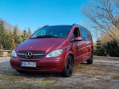 Gebraucht Mercedes Viano 150 PS (110 kW) 2005 Rot Van / Kleinbus