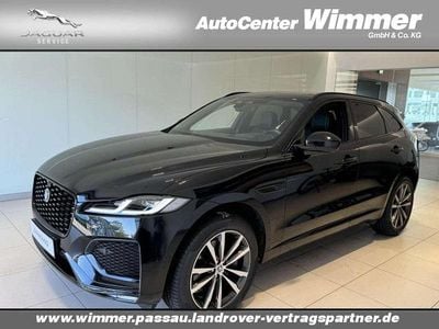 Santorini black Gebraucht 2025 Jaguar F-Pace R-Dynamic SUV | 52.900 € (Etwas zu teuer)