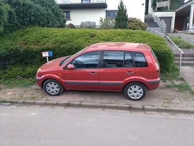 Second-hand Ford Fusion 80 CP (58 kW) 2006 Roșu Hatchback