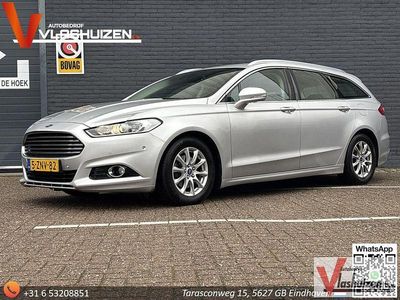 Grau Gebraucht 2015 Ford Mondeo Titanium Kombi | 6.350 €