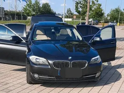Gebraucht BMW 525 204 PS (150 kW) 2026 Schwarz Limousine