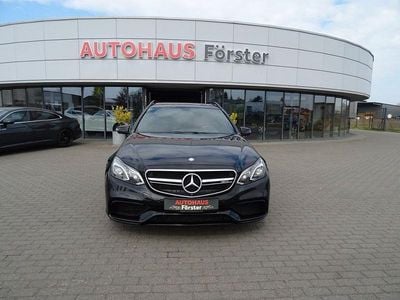 Second-hand Mercedes E63 AMG AMG 557 CP (409 kW) 2015 Negru Berlinǎ