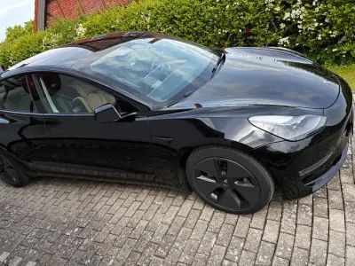 Gebraucht Tesla Model 3 366 kW (498 PS) 2021 Schwarz Limousine