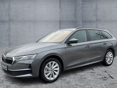 Grau Neu 2025 Skoda Octavia Selection Kombi | 35.970 € (Fairer Preis)
