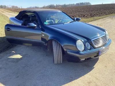 Gebraucht Mercedes CLK320 218 PS (160 kW) 1999 Schwarz Cabrio