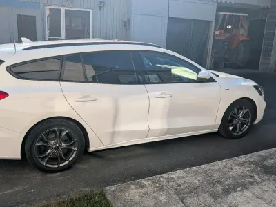 Gebraucht Ford Focus ST-Line 150 PS (110 kW) 2019 Weiß Kombi