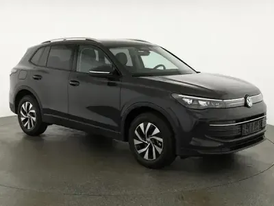 Neu VW Tiguan Life 150 PS (110 kW) 2025 Andere SUV
